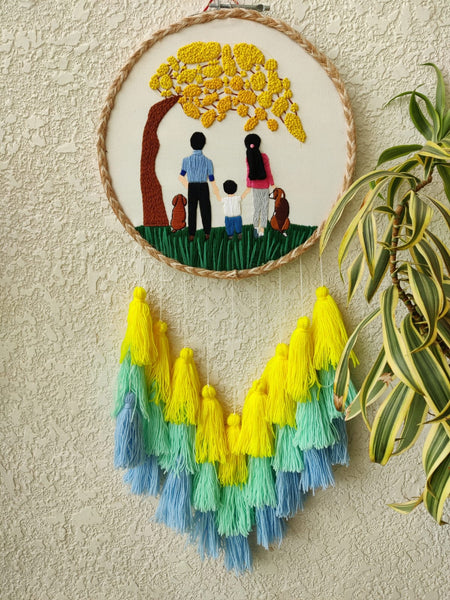 Customizable Family under the tree Dreamcatcher