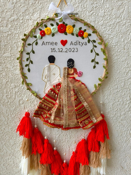 Couple Embroidered Hoop with Tassels & Lights