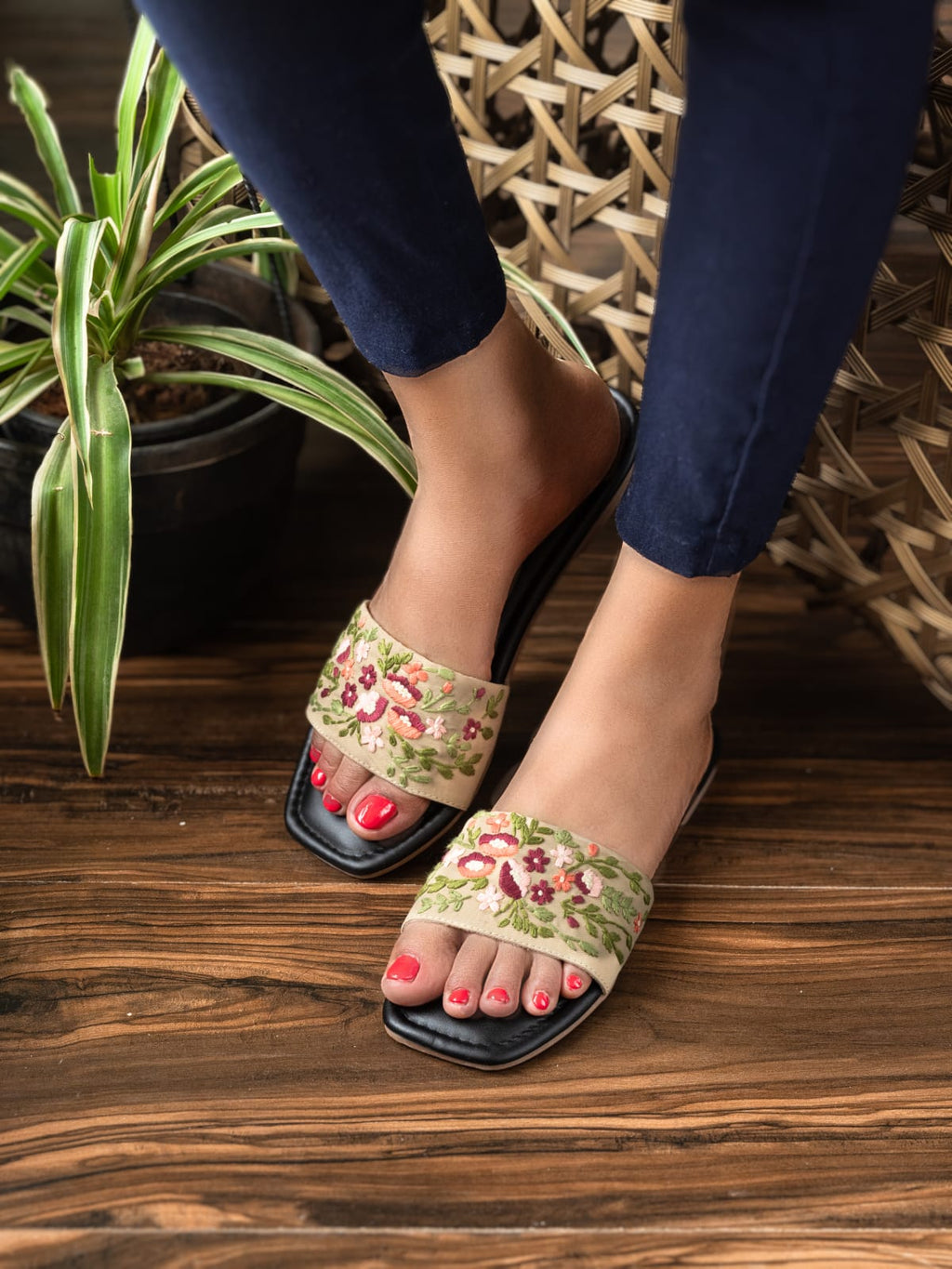 Multi-color floral embroidered Sliders