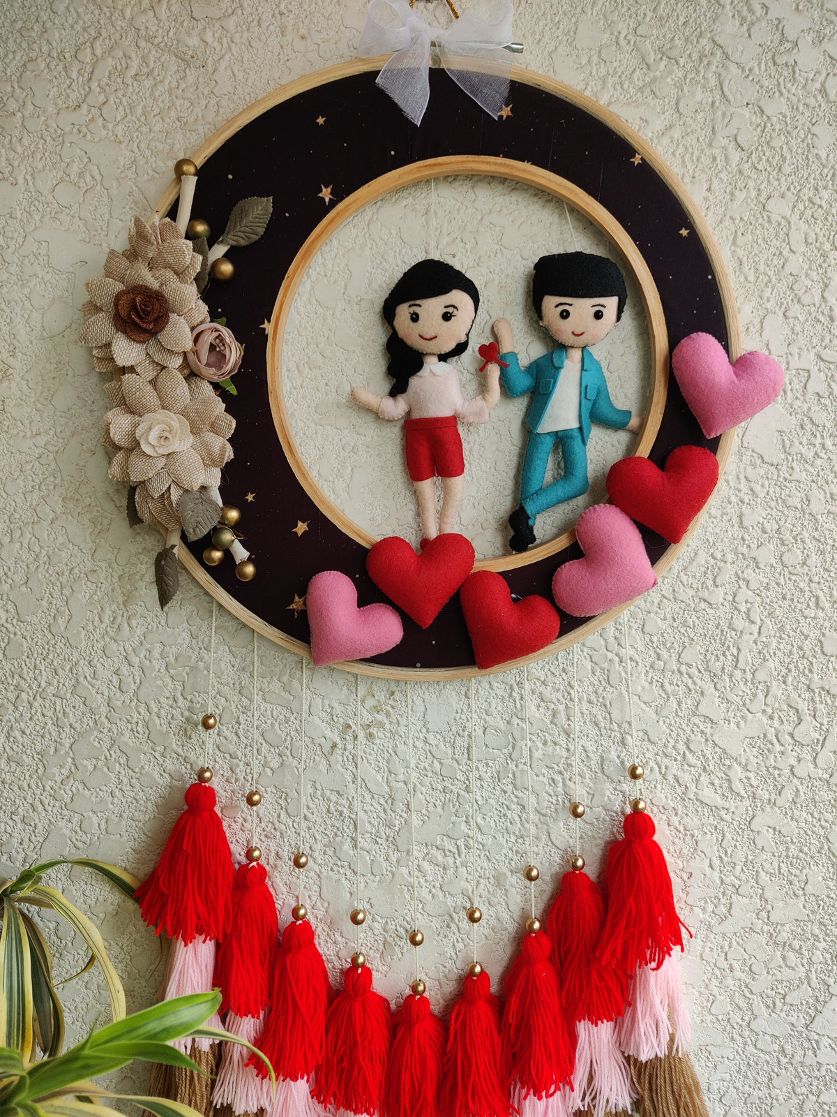 Dancing Couple Felt Hoop with Tassels