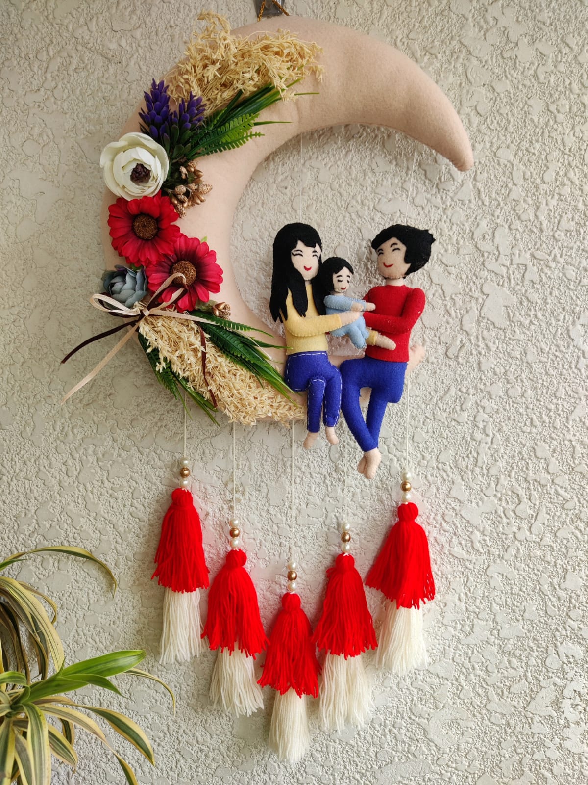 Couple & Son Felt Hoop with Tassels