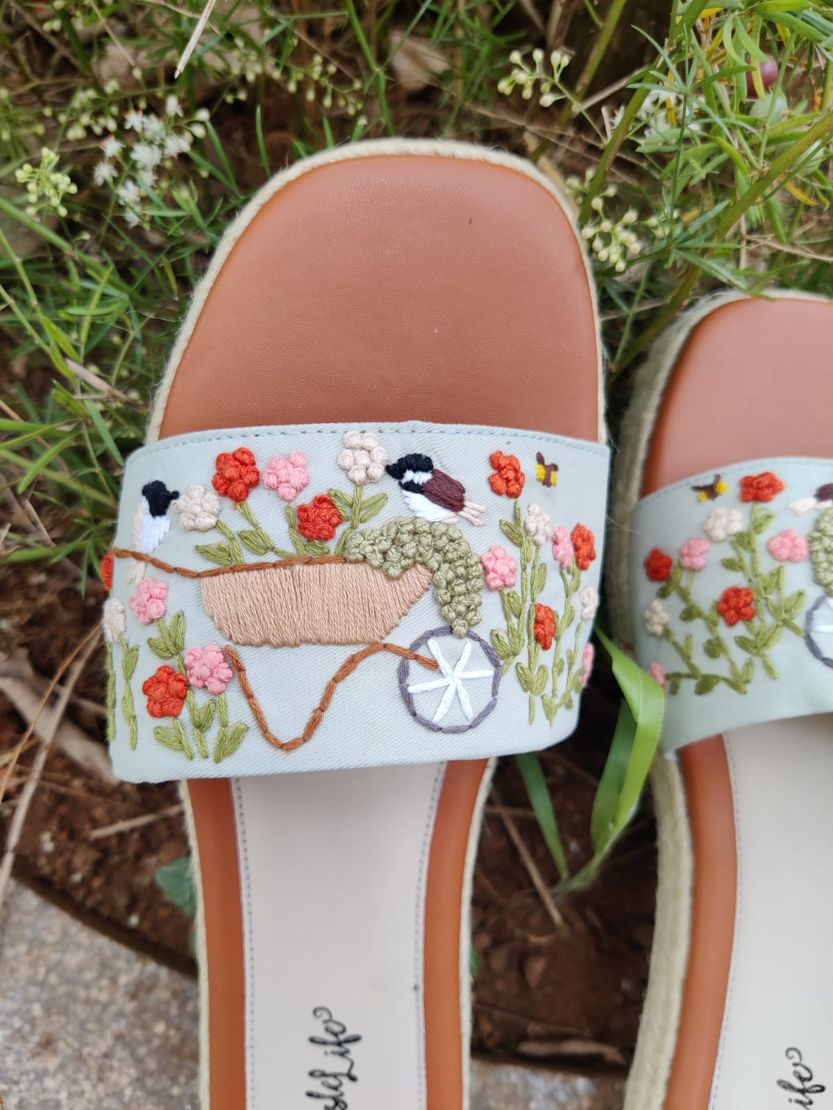 Bird & Floral Cart embroidered Heel Sliders
