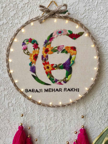 'IK Onkar' Embroidered Hanging Dreamcatcher with Lights