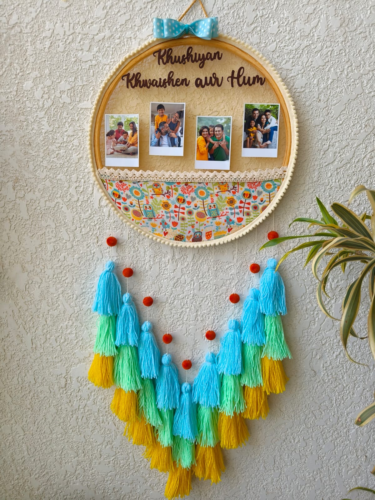 'Khushiyan Khwaishen aur Hum' Photo Frame Hoop with Tassles