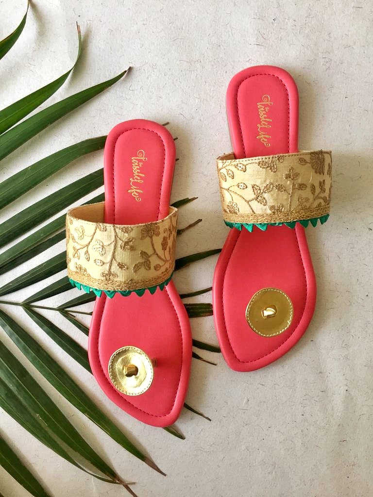 Dazzle Kolhapuri - The Tassle Life 