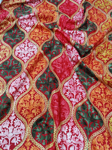 Aari Embroidered Kashmiri Stole
