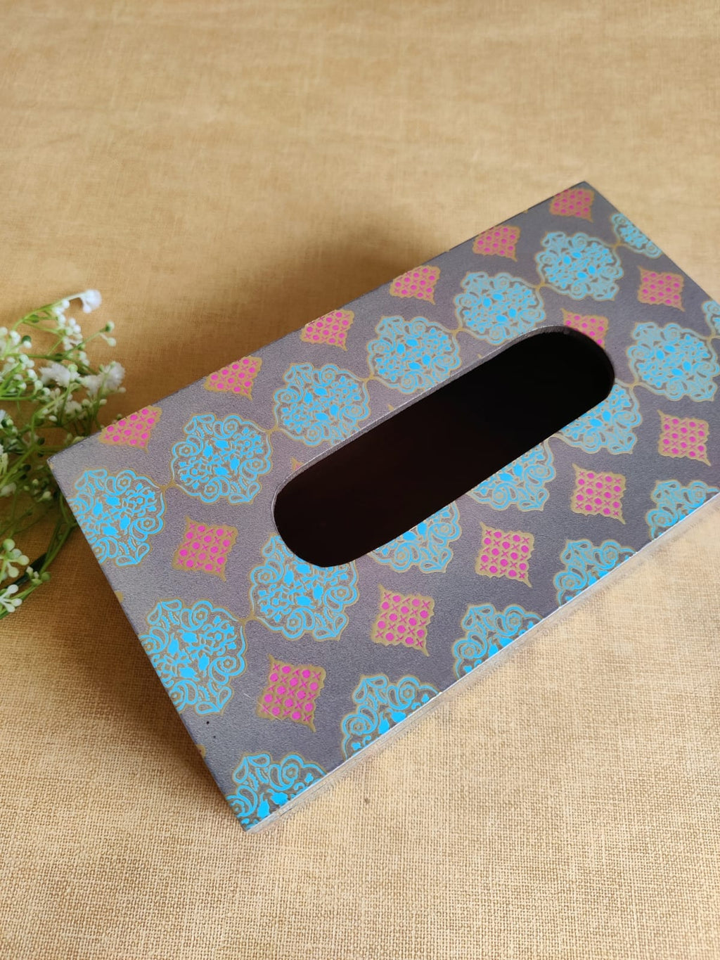 Tissue Holder