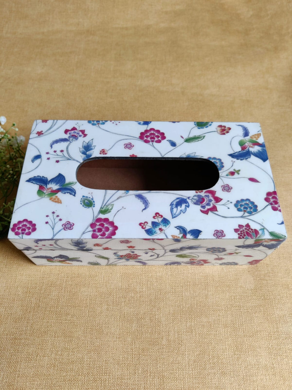 Tissue Holder