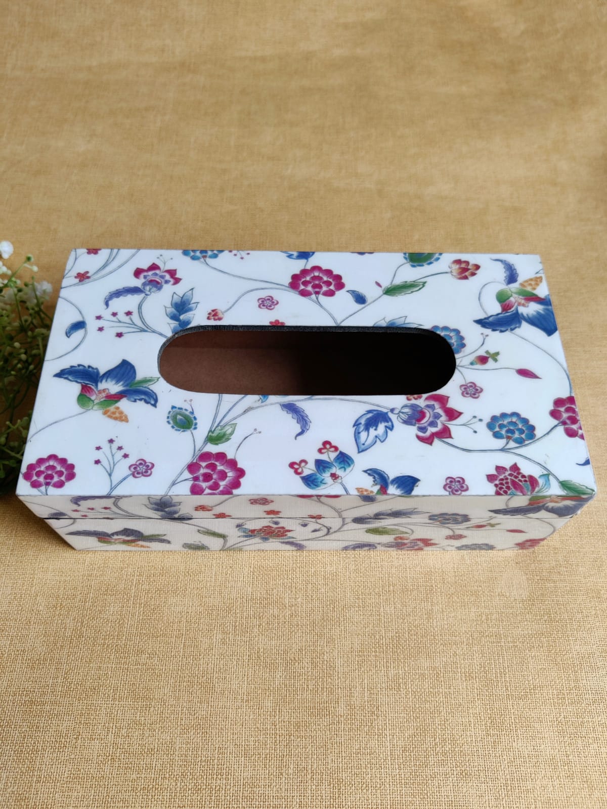 Tissue Holder