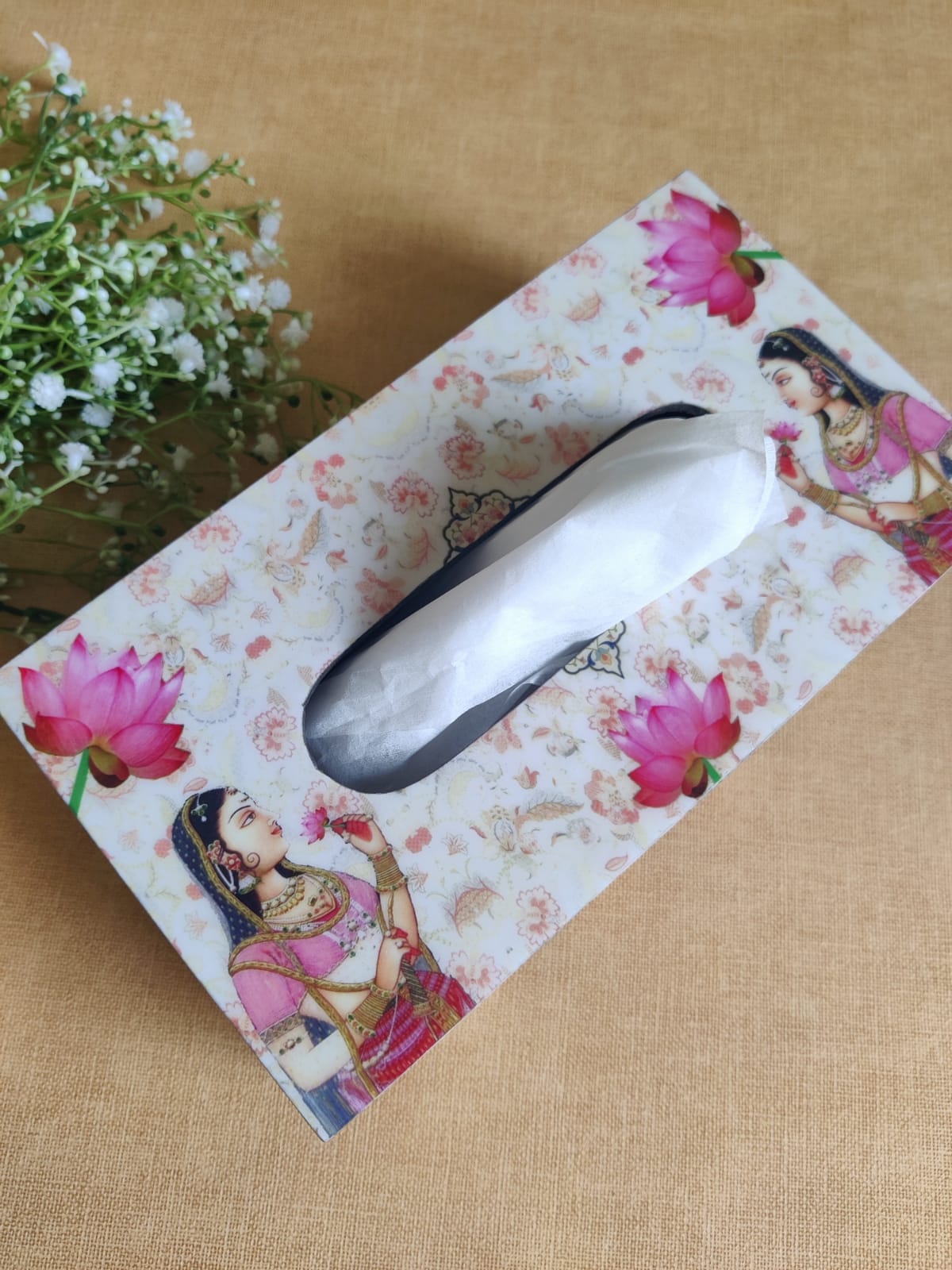 Tissue Holder
