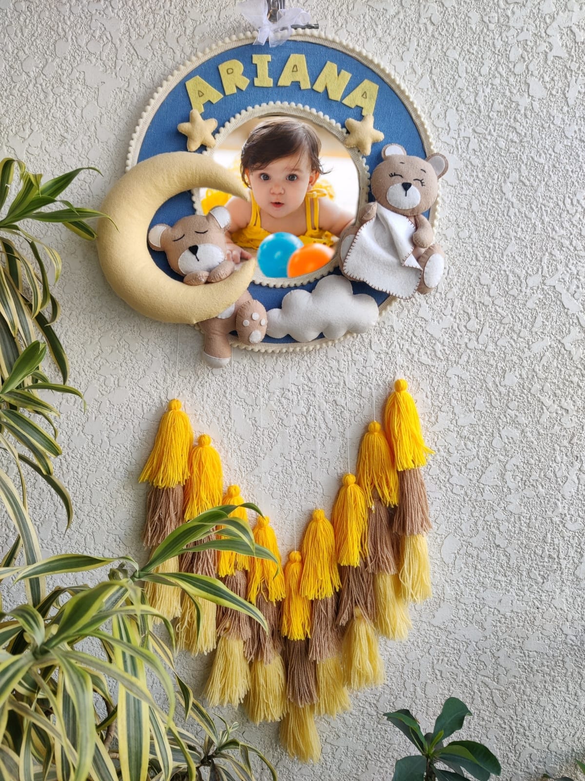 Customizable Felt Double Photo Hoop with Tassles