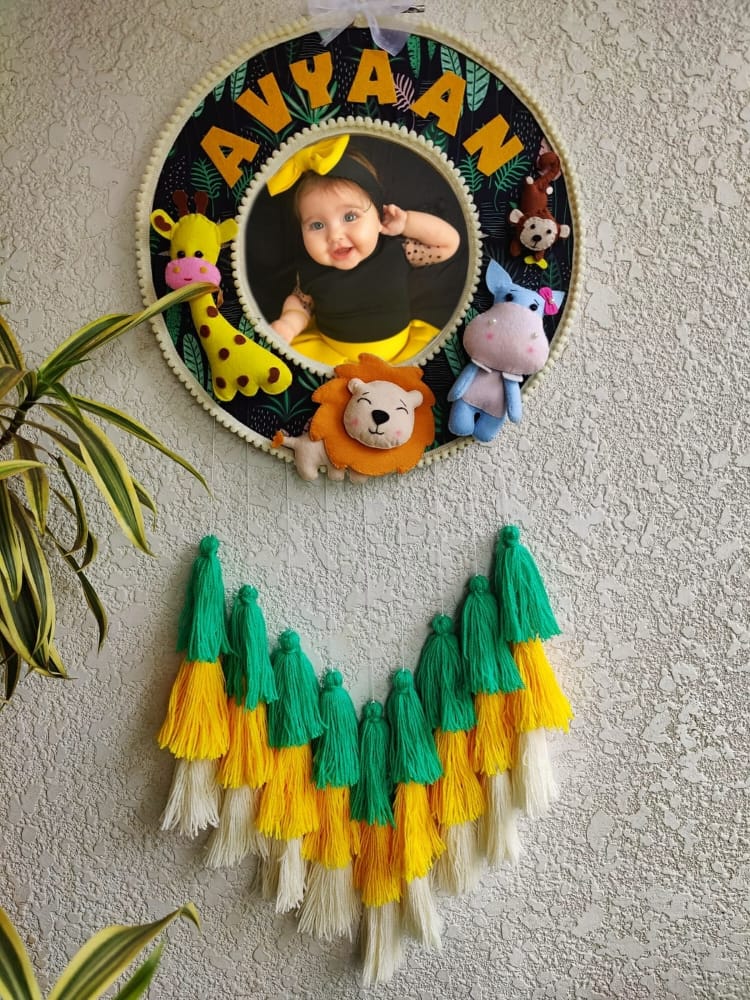 Customizable Felt Double Photo Hoop with Tassles
