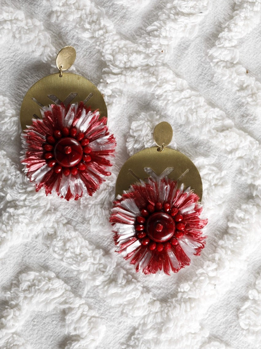 Maroon and White Raffia earrings with a Circular metal base - The Tassle Life 